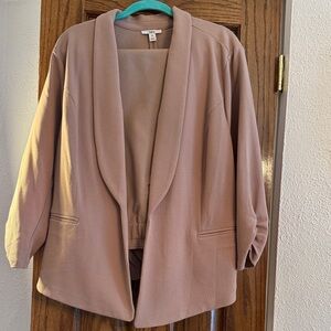 Women's light Carmel / tan  Blazer and pant set pants 1 x and jacket 2 x